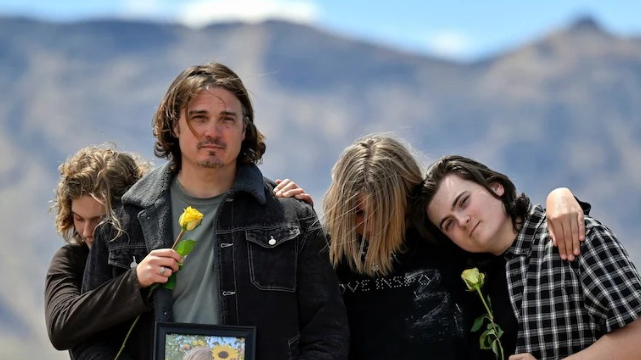 Federal worker discovers 'draining the swamp' included his own job while wife battled terminal cancer