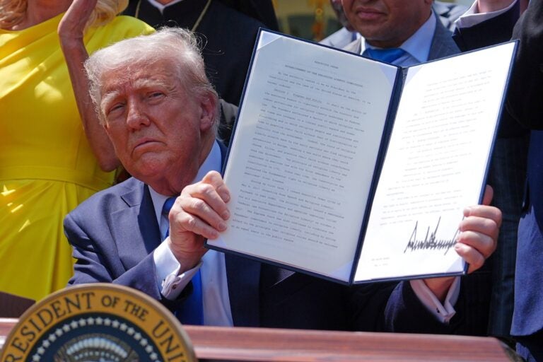 U.S. government cuts NPR, PBS from influence of its own funding