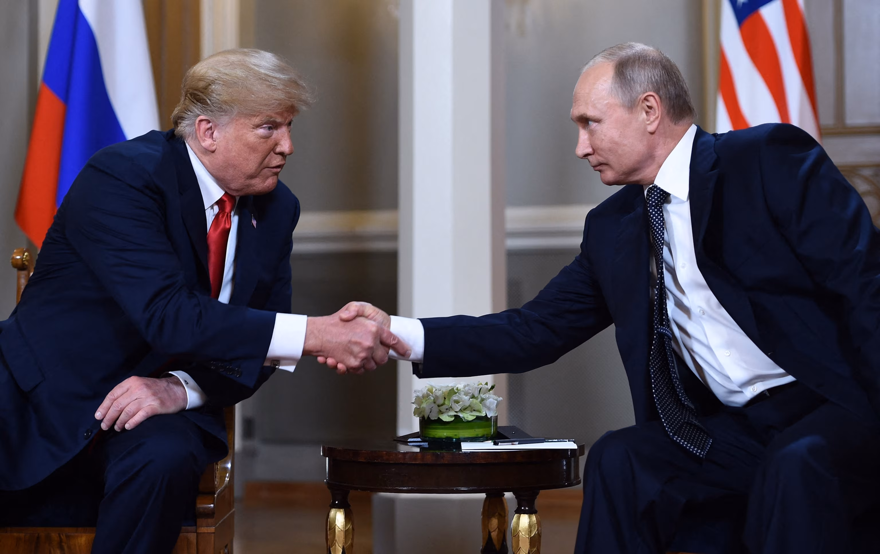U.S. President Trump compliments photo of him and Russian President Vladir Putin